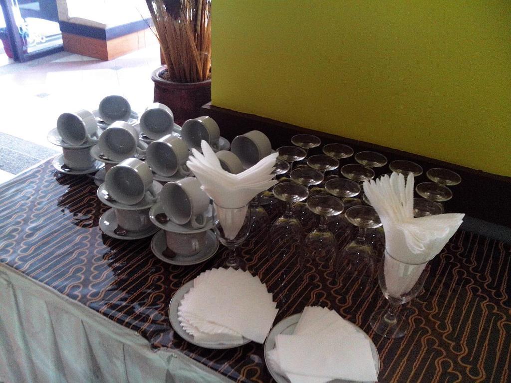 Amellia Pasteur Hotel Bandung Buitenkant foto
