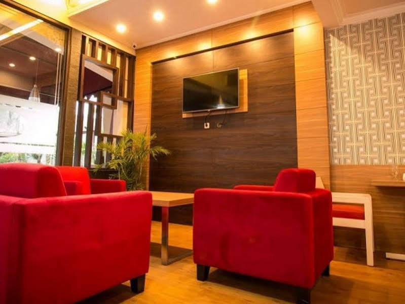 Amellia Pasteur Hotel Bandung Buitenkant foto